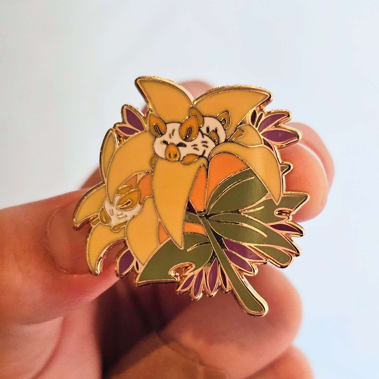 2019 honduran white bat pin