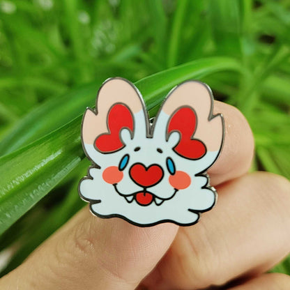 bat head pin
