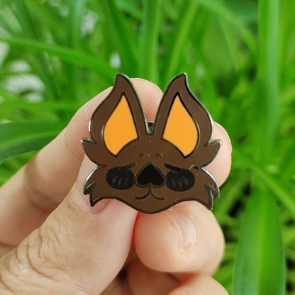 bat head pin