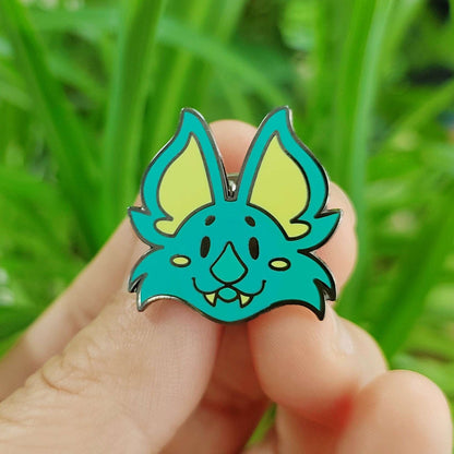 bat head pin